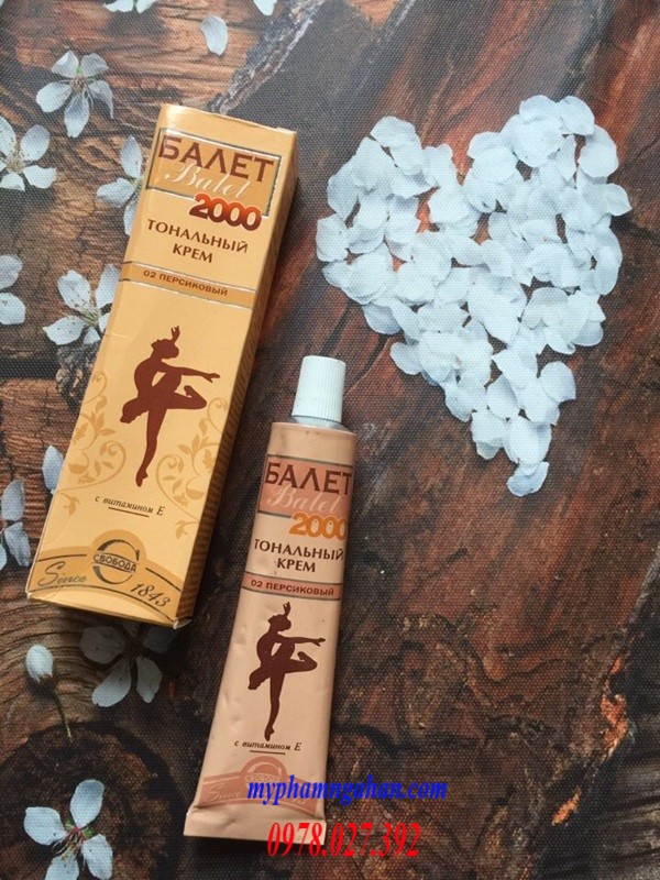 kem-nen-ballet-2000-kiem-dau-co-do-che-phu-tot-1 (1)