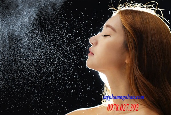 xit-khoang-novosvit-phuc-hoi-can-bang-khoang-chat-bao-ve-da-tot-nhat-2 (1)
